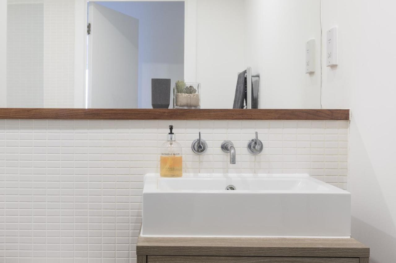 לונדון Luxury 2-Bed Flat Parking And Close To The Tube מראה חיצוני תמונה